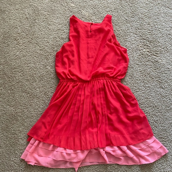 Jessica Simpson Dress - Picture 2 of 5